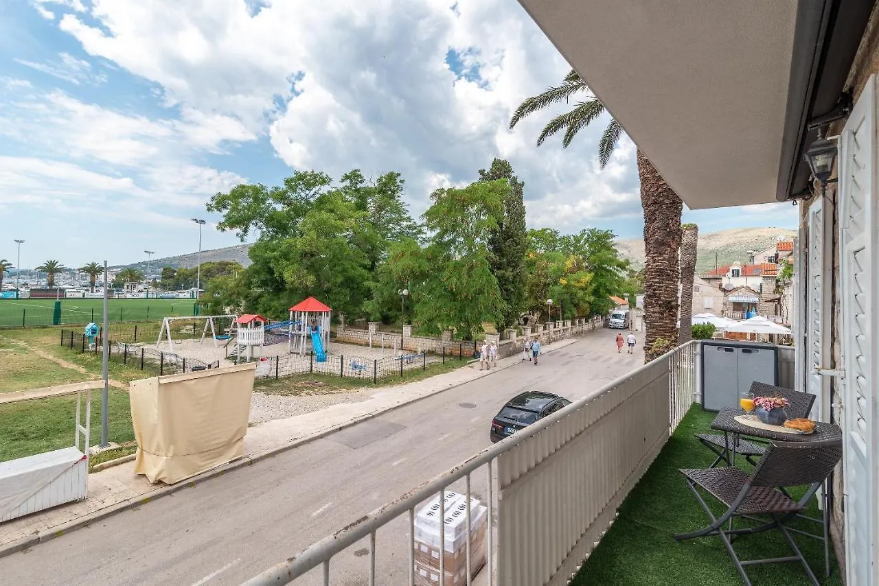 Bella Vista Kth Apartment Trogir